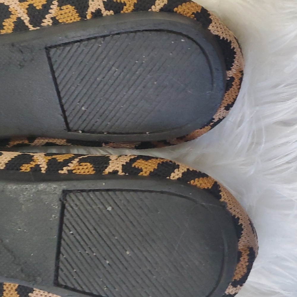 Steve Madden leopard Mob Wife  flats shoe size 8.5 - Picture 7 of 14